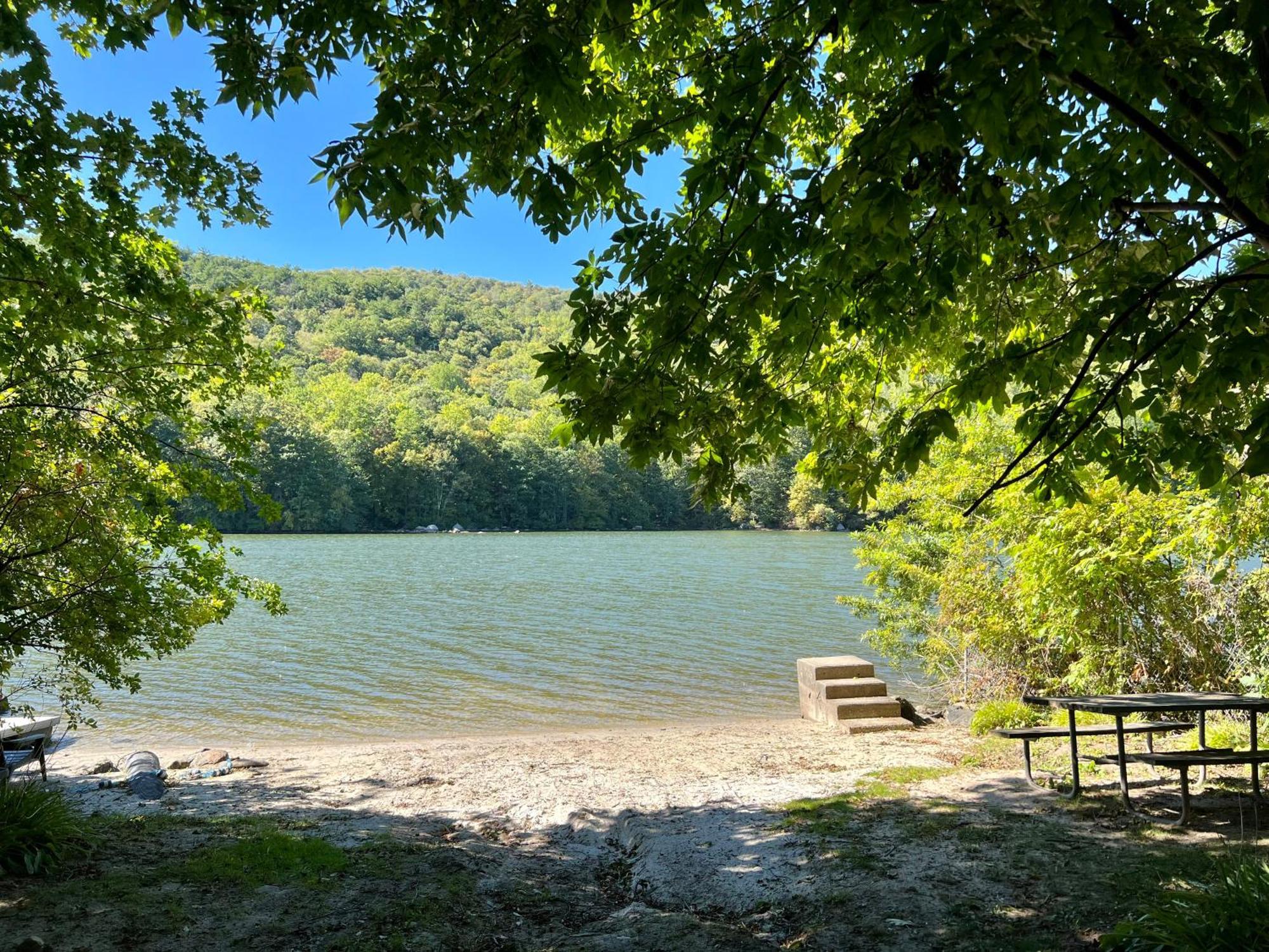 Lakeview Home 3 Private Beaches W/ Kayaks, On Squantz Pond New Fairfield Buitenkant foto