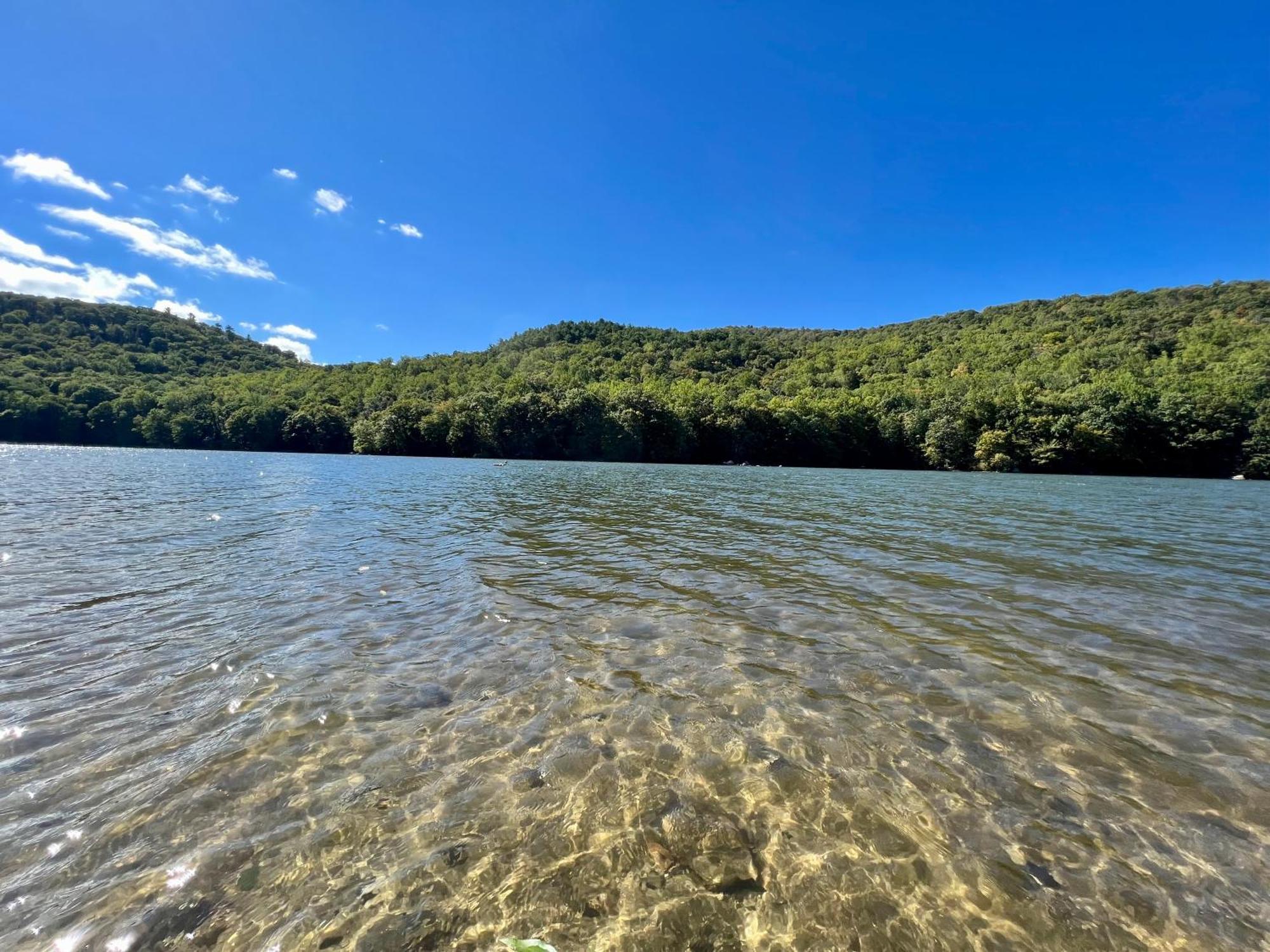 Lakeview Home 3 Private Beaches W/ Kayaks, On Squantz Pond New Fairfield Buitenkant foto